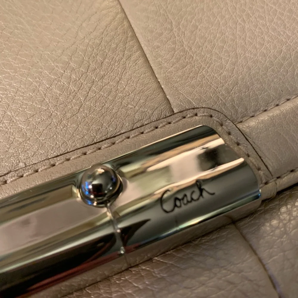 Coach Metallic Beige Leather Shoulder Bag - Picture 11 of 16